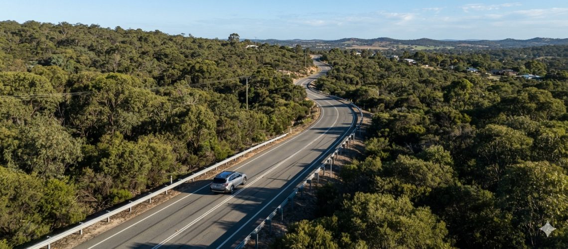 A picture of car driving up the Brookton Highway towards Bedfordale